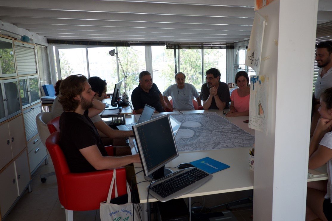 ODTÜ Öğrencileri ve Murat Güveçle Birlikte Yapılan Kent Merkezi Araştırma Çalışmaları