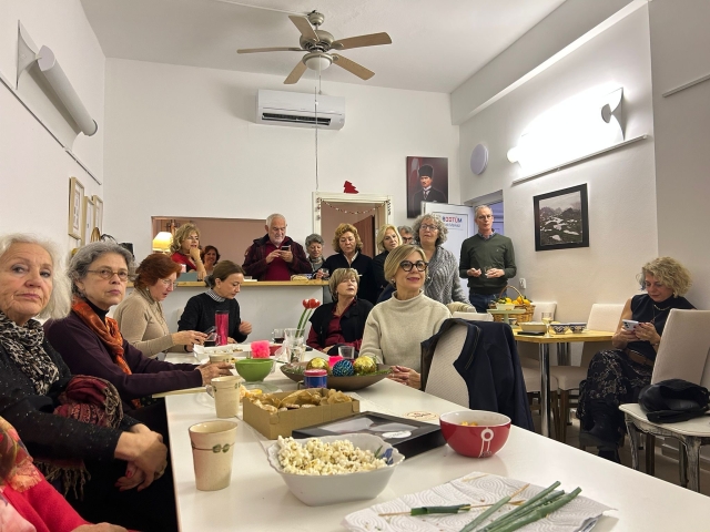 5af85c94-2b75-4ff5-a6bd-e4308ed1573a