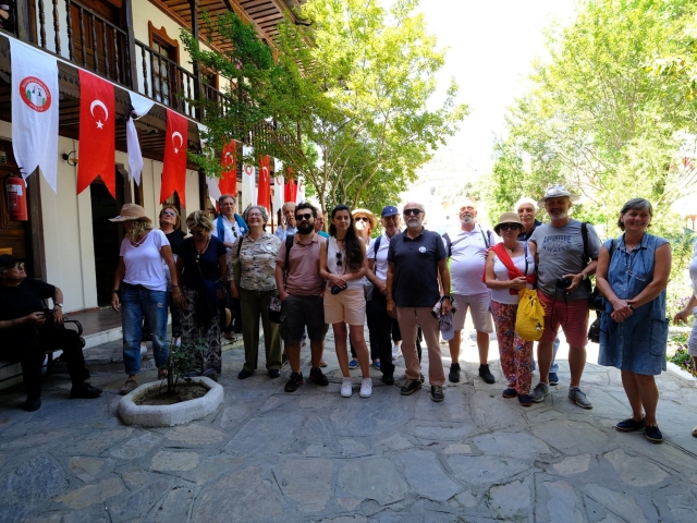 18451575_1869514279964286_6850654697680594378_o